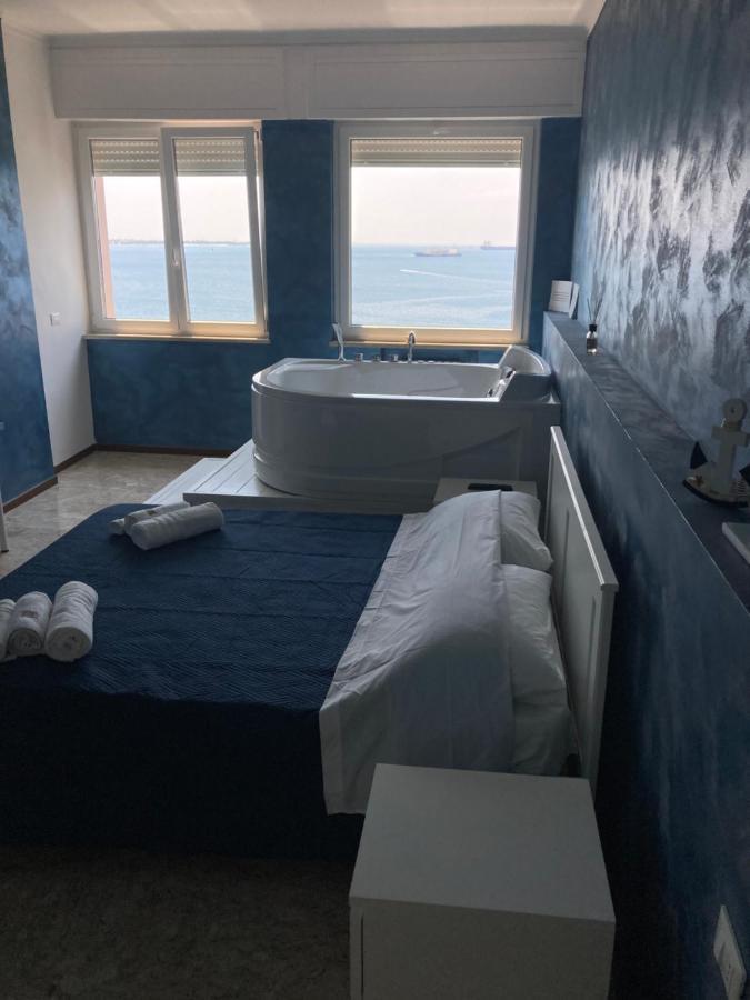 Suite Al Mare Taranto Exterior photo
